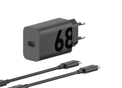 MOTOROLA TurboPower 68W Wall Charger with 6.5 Amp USB-C cable